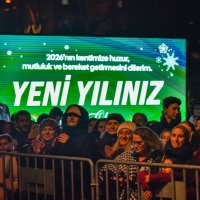 Yeni yıl coşkusu, ‘Bursa Yeni Yıl Meydanı’nda yaşanıyor 