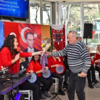 Huzurevinde yeni yıl coşkusu 