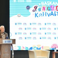 Başkan Bozbey, gençlerle geleceği konuştu 
