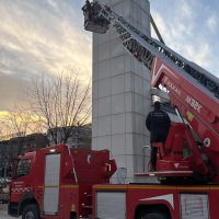 Büyükşehir'den lodosa karşı etkin mücadele 