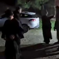 Ormanlık alanda kaybolan gençler kurtarıldı 