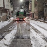 Büyükşehir'den karla mücadelede tam mesai 