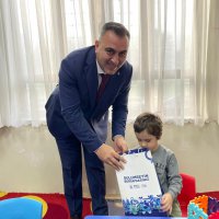 Bursa’da öğrencilerin karne heyecanı 