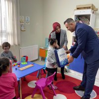 Bursa’da öğrencilerin karne heyecanı 