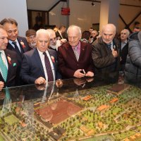 ‘Geleceği Dokuyan Fabrika: Merinos’ sergisi 