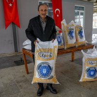 Büyükşehir’de üreticiye fidan ve tohum desteği 