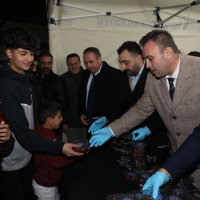İnegöl’de Büyükşehir’le Ramazan bereketi 