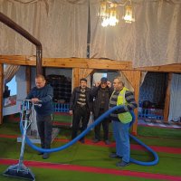 Balkanlardaki camilerde Ramazan temizliği 