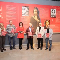 ‘Çınarlı Kentin Kadınları'nın dünyasına yolculuk 