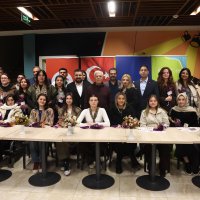 Başkan Mustafa Bozbey, gençlere sahur yaptı 