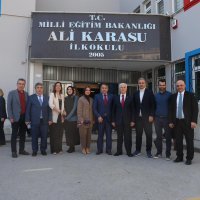 Arkadaşlarına söz verdi, Başkan Bozbey’i sınıfa getirdi 
