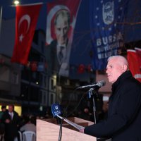 Başkan Bozbey kendi mahallesinde komşularıyla iftar yaptı 