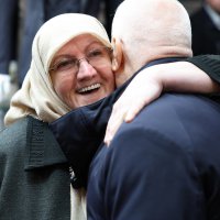 Başkan Bozbey çarşı esnafıyla bayramlaştı 