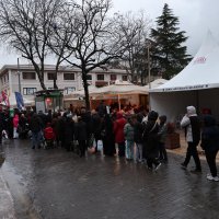 Başkan Bozbey çarşı esnafıyla bayramlaştı 