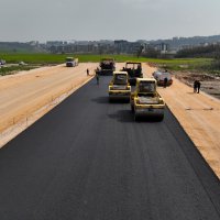 Büyükşehir'le yeni yerleşimlere modern yollar 
