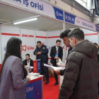 Bursa'da 'İstihdam Buluşması'na yoğun ilgi 