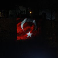 Bursa’nın 700 yıllık destanı ışık gösterisiyle anlatıldı 