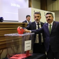 Bursa Büyükşehir’de Başkanvekilliğine Şahin Biba seçildi 