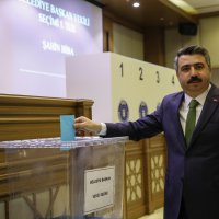 Bursa Büyükşehir’de Başkanvekilliğine Şahin Biba seçildi 