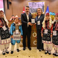 Bursa Büyükşehir Meclisi’nde söz  çocukların oldu 