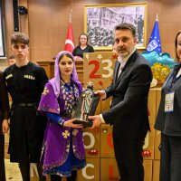 Bursa Büyükşehir Meclisi’nde söz  çocukların oldu 