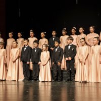 Bursa’da çocukların sesi senfoniyle yükseldi 