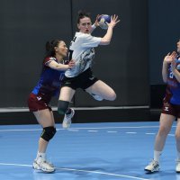 Bursa Büyükşehir Belediyespor şampiyonluğa koşuyor 