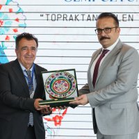 Anadolu’nun seramik kültürü Bursa’da konuşuldu 