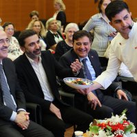 Bursa'nın asırlık lezzetleri aynı sofrada buluştu 
