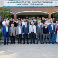 Başkan Vekili Şahin Biba, bayram sabahı öğrencilerle buluştu  
