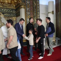 Başkan Vekili Şahin Biba, bayram sabahı öğrencilerle buluştu  
