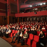 'Bir Adam Yaratmak' oyunu seyircisiyle buluştu 