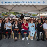 Büyükşehir'den Gemlik'te deniz dibi temizliği  