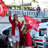 Milli maçta Bursa tek yürek oldu 