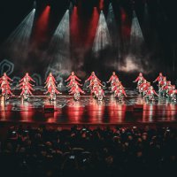 Karagöz Halk Dansları'ndan muhteşem final 