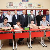 Başkan Vekili Biba, öğrencilerin karne heyecanına ortak oldu 