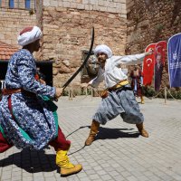 Türk kılıçları Zindankapı'da çarpıştı  
