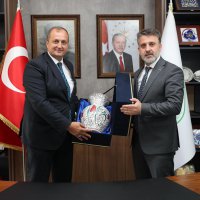 Başkan Vekili Biba’dan İznik’e ‘Kültür merkezi ve B Kafe’ müjdesi 