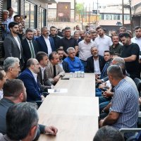 Kayhan Çarşısı'nda yaralar sarılıyor 