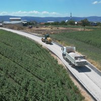 Büyükşehir Nilüfer'de yolları yeniliyor 