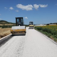 Büyükşehir Nilüfer'de yolları yeniliyor 