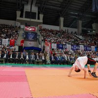Bursa'da 30 bin çocuk yazı sporla geçirecek 
