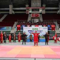 Bursa'da 30 bin çocuk yazı sporla geçirecek 