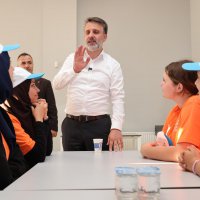 Başkan Vekili Biba: “Bursalı gençler çok şanslı” 