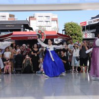 Halk dansları rüzgârı Bursa'nın dört bir yanını sardı 