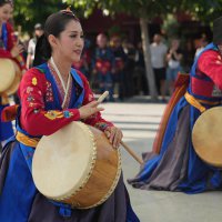Halk dansları rüzgârı Bursa'nın dört bir yanını sardı 