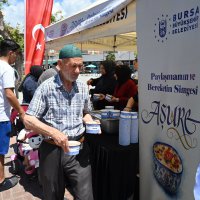 Aşure bereketi Demirtaş’ta paylaşıldı  