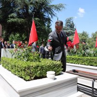 Bursa’da 15 Temmuz programı şehitler anması ile başladı 