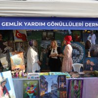 ‘’Meydan Kadınların’’ pazarına büyük ilgi 