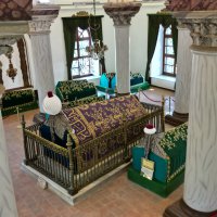 Bursa’da hanedan türbelerindeki puşideler yenileniyor 